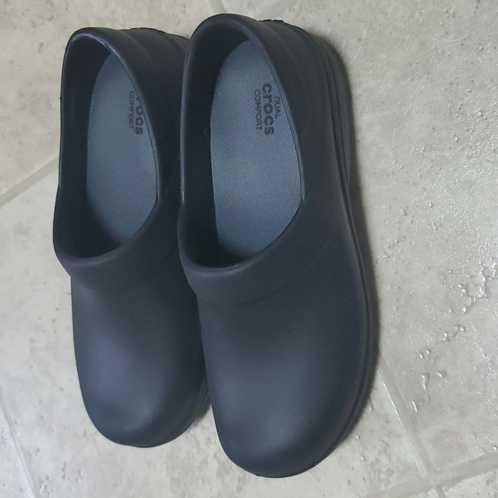Crocs - Picture 4 of 6